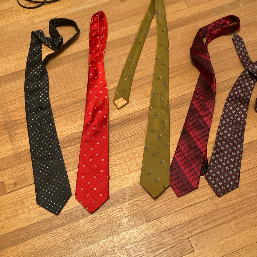 Lot of 5 used men’s ties